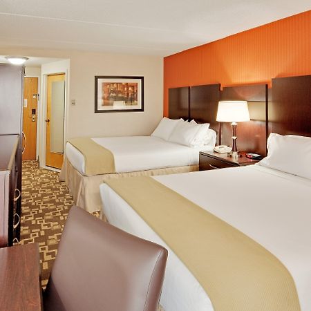 Holiday Inn Express Wilkes Barre East By Ihg Стая снимка