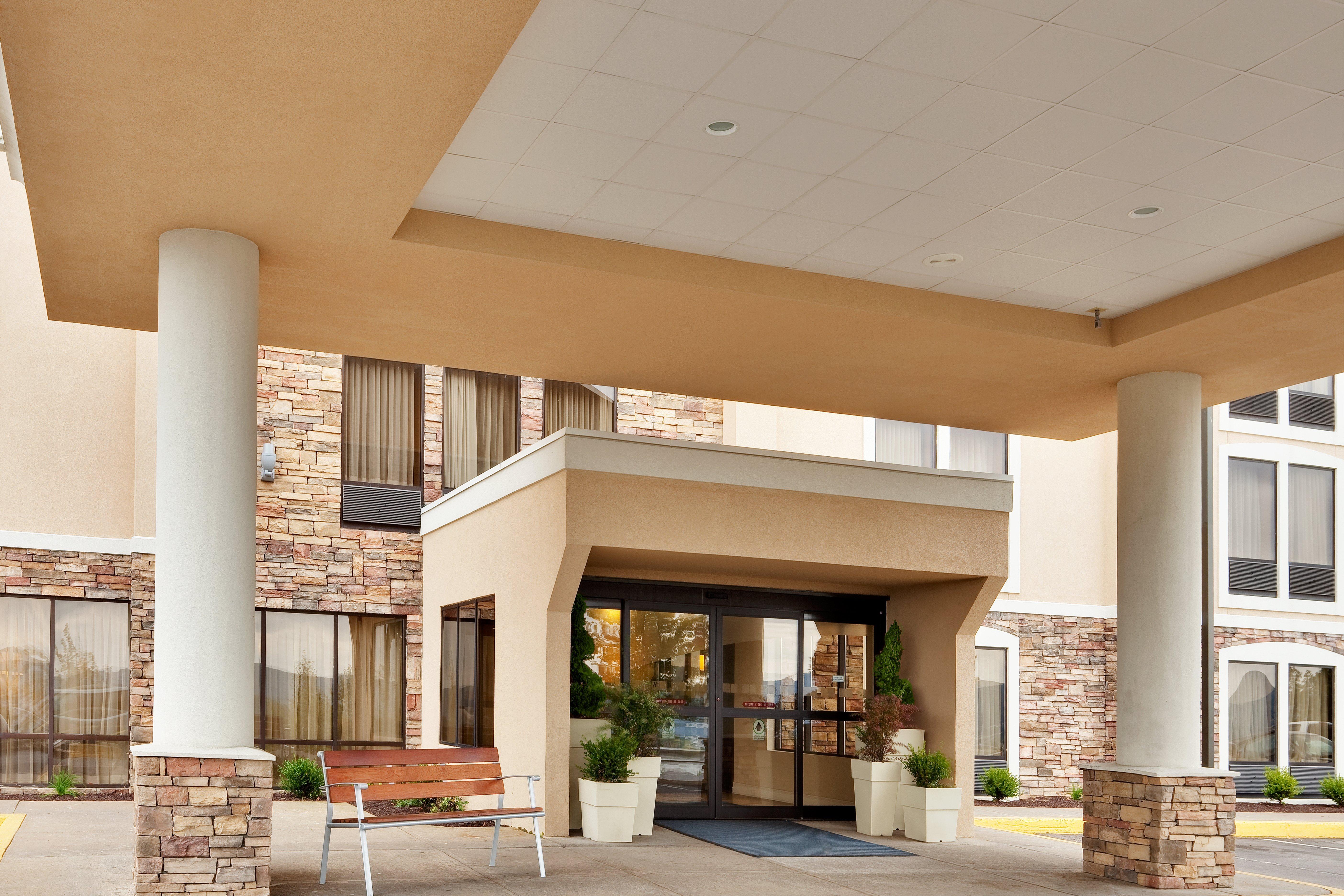 Holiday Inn Express Wilkes Barre East By Ihg Екстериор снимка