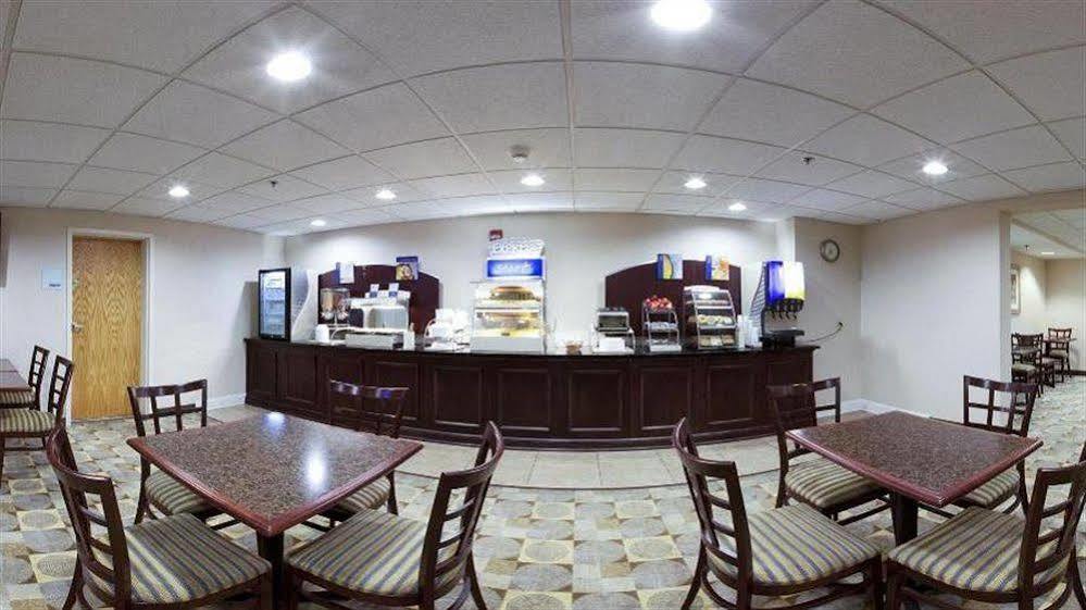 Holiday Inn Express Wilkes Barre East By Ihg Екстериор снимка
